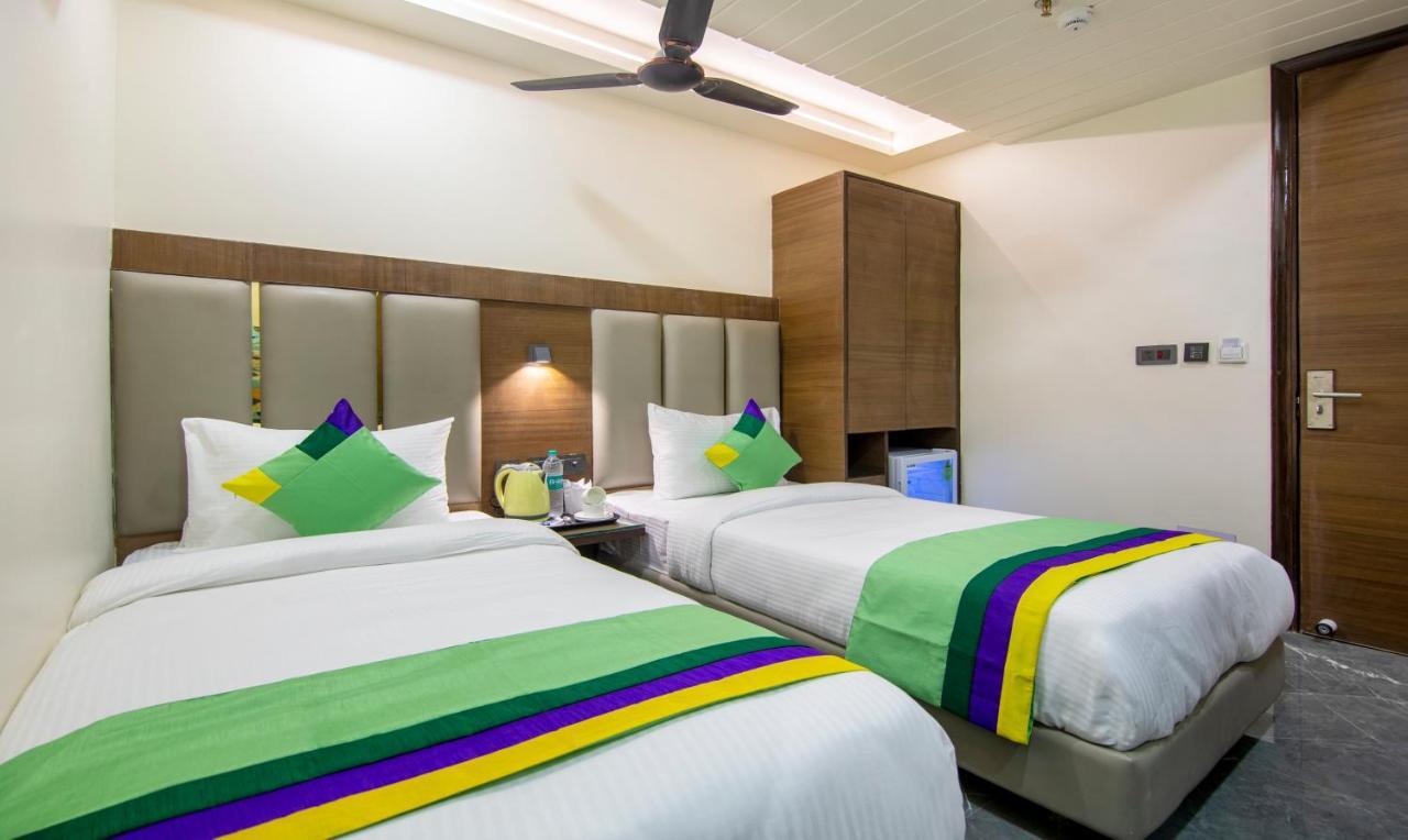 Treebo Royal Comfort New Delhi Buitenkant foto